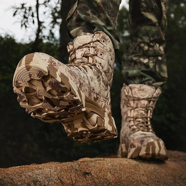 como combat shoes